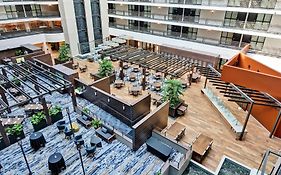 Embassy Suites Hotel Minneapolis Airport